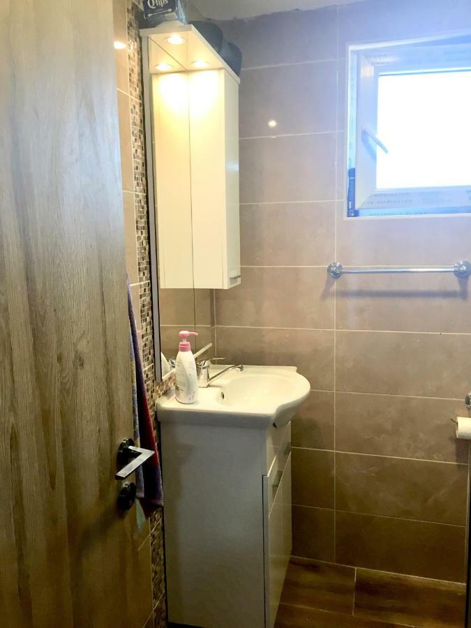 Villa Milka Utjeha Bagian luar foto