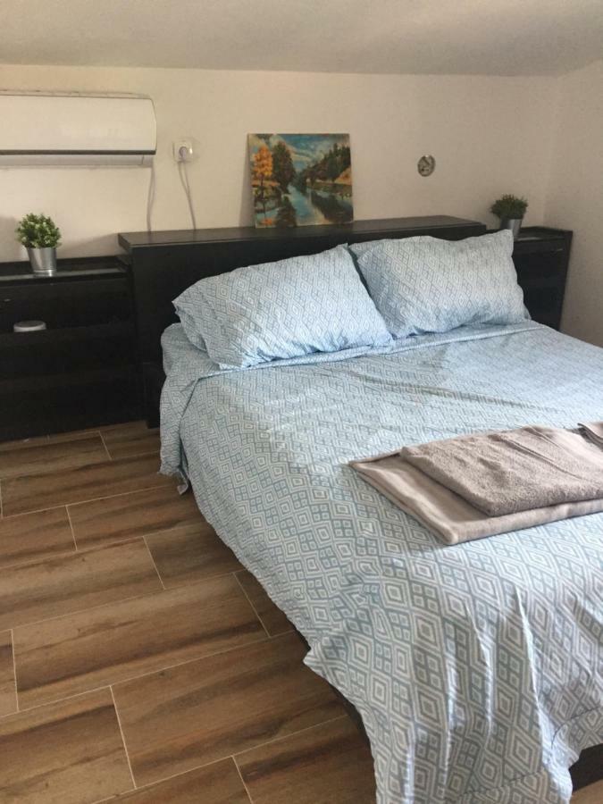 Villa Milka Utjeha Bagian luar foto