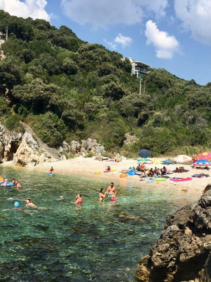 Villa Milka Utjeha Bagian luar foto